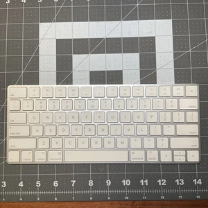 WORKING Apple Wireless Magic Keyboard A1644 READ DESCRIPTION - Picture 1 of 12