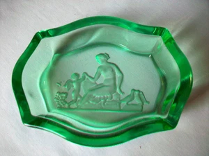 VTG. INTAGLIO MASTER SALT CELLAR TRINKET DISH ETCHED CHERUB VENUS DOVES 1930's - Picture 1 of 7
