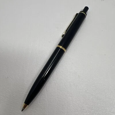 Bolígrafo Pelikan negro y dorado Foto 1 de 4