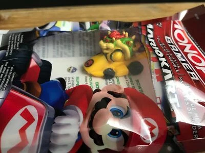NOVO Nintendo Monopoly Gamer Mario Kart JOGO DE TABULEIRO BOWSER Power Pack Figura/TOKEN - Imagem 1 de 4