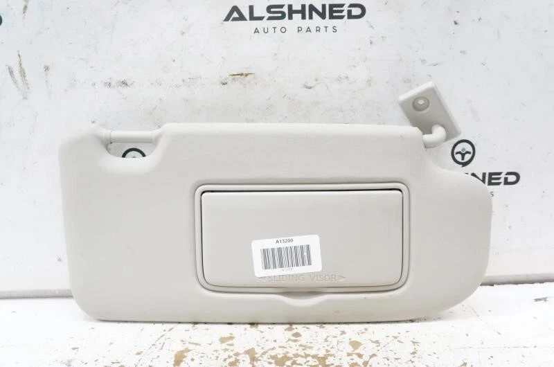 2018 Nissan Rogue Sport Right Passenger Sun Visor 96400-6MA0A OEM  - Imagem 1 de 4