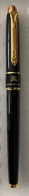 Bolígrafo Burberry (Pentel) Gel 0,5 mm Tapa - Negro con Metal Dorado - Tinta Negra Foto 1 de 4