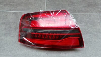 Piloto trasero LED 4H0945095 L original AUDI A8 S8 4H Plus Facelift 2015  Foto 1 de 4