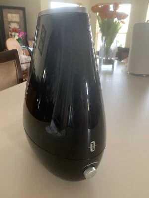 TaoTronics TT-AH026 Quiet and Small Ultrasonic Humidifier - Black - Image 1 of 4