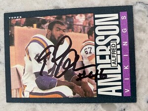 Alfred Anderson Signed MINNESOTA VIKINGS Card  1985 Topps