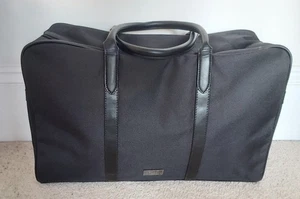Hugo Boss -Black Weekend Travel Bag / Sports / Gym Holdall - New - Picture 1 of 2