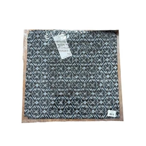 NWT Vera Bradley Cotton Bandana Charcoal Medallion NEW Black Blue Scarf Bandanna - Picture 1 of 3