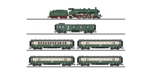 Märklin 26360 Zugpackung Bayerischer Schnellzug S 3/6 mit Schnellzuwagen neu OVP - Bild 1 von 1