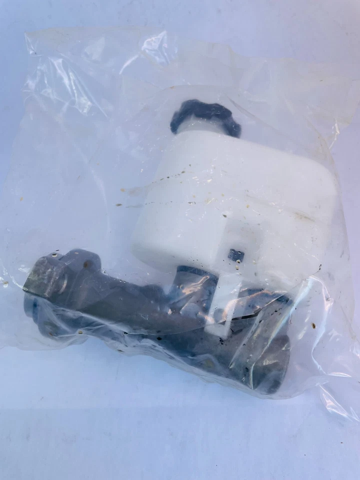 Cilindro maestro de freno Cardone 13-3267 genuino NOS Foto 1 de 4