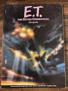 E.T. Das außerirdische Bilderbuch Geschichten und Fotos aus dem Filmbuch - Bild 1 von 2