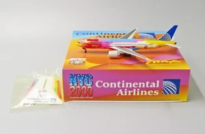 Continental B777-200 Reg: N77014 PETER MAX NYC2000 Dragon Wing 1:400 Rare 55438 - Picture 1 of 6