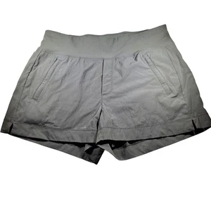 Athleta Trekkie North Short Womens Size 12 Lightweight Nylon Spandex Activewear - Picture 1 of 8