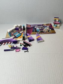 LEGO Friends 41004 Stephanie&rsquo;s Rehearsal Stage Complete