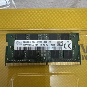 Hynix 8GB DDR4 2133 MHz PC4-17000 2Rx8 SODIMM Laptop Memory RAM HMA41GS6AFR8N-TF - Picture 1 of 2