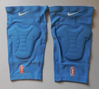 Nike WNBA Pro Hyperstrong Padded Shin Sleeves Women University Blue/White S/M - Image 1 of 4