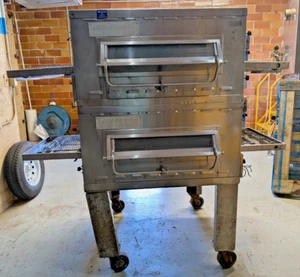 Middleby Marshall Natural Gas Double Stack Conveyor Pizza Oven PS536G - Picture 1 of 13