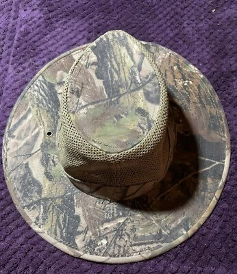 Camouflage RedHead Brimmed Mens Bucket Hat  Fishing  Hunting Size M - Image 1 of 4