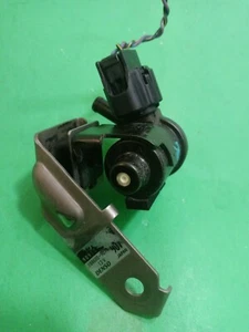 Toyota Camry Solara Vacuum Switching Solenoid Mounting Bracket 90910-12206 OEM - Foto 1 di 7