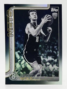 2025-26 Topps Blackout #227 Danny Wolf RC Brooklyn Nets - Picture 1 of 2