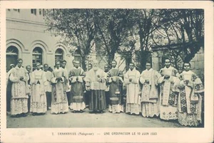 MADAGASKAR Tananarive French Mission Priesters 1910er PC - Bild 1 von 2