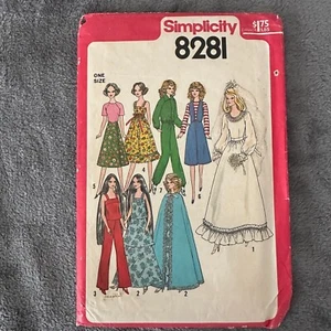 Patrón Simplicity 8281 11.5" Muñeca Ropa Barbie Cher Farrah Vestido Pantalones Años 70 - Imagen 1 de 7