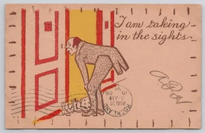 Postal Hombre mirando en ojo de cerradura "Estoy tomando las vistas" 1906 - Imagen 1 de 2