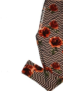 Lularoe LEGGINGS Black White Zig Zag Red Roses One Size Os NWT NEW - Picture 1 of 1