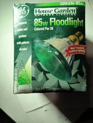 GE 85 Watt Green Outdoor Flood Light PAR 38. - Image 1 of 4