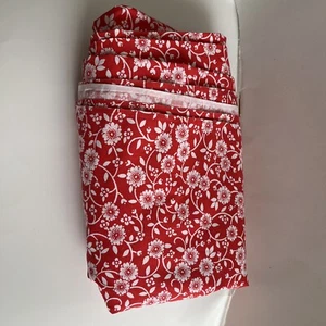 Spring Floral Design Cotton Fabric Panel Red Color 80" x 88" - Picture 1 of 3