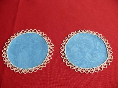 2 dessous de verre en damassé ou napperons dentelle du Puy aux fuseaux  - Photo 1/4