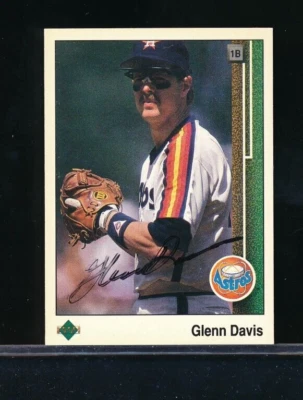 1989 Upper Deck #443 Glenn Davis signed auto autograph black sharpie - Image 1 of 2