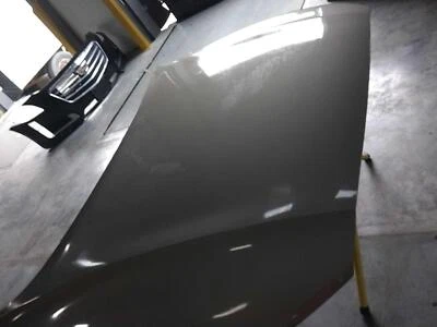 Capó usado se adapta a: Volvo S60 2019 grado A Foto 1 de 4