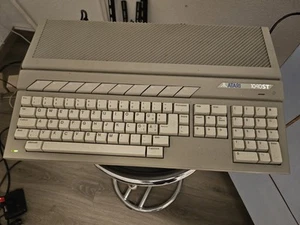 ATARI 1040 STf ST - Heimcomputer inkl. Zubehör , Maus, Kabel, Disks - Photo 1/11