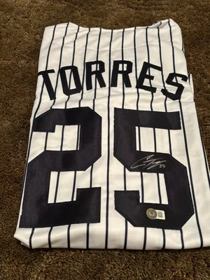 Camiseta Gleyber Torres Autografiada Firmada Personalizada Yankees - Beckett BAS Foto 1 de 4