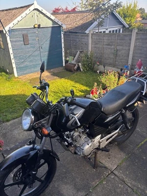 YAMAHA YBR125 2007 With New exhaust New Battery New Indicators New Speedometer - Image 1 of 4