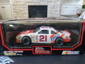 Morgan Shepherd #21 Citgo 1993 Racing Champions Nascar escala 1:24 - Imagen 1 de 4