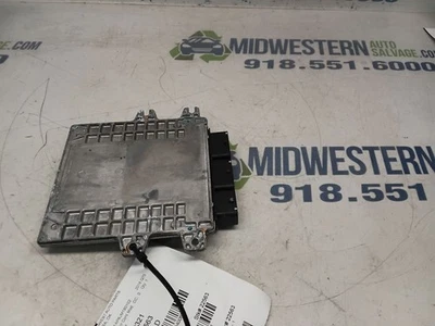 Engine ECM Electronic Control Module 3.7L Fits 18 INFINITI Q70 9400681 Foto 1 de 4