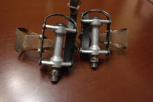 Pedales clásicos retro Dugson 470g a bicicletas de carretera vintage - Imagen 1 de 4
