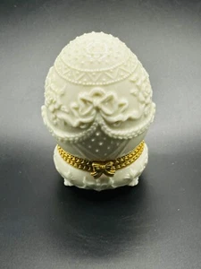 Porcelain EGG 3 footed Ribbon Hinged  trinket box 4" Tall - Picture 1 of 6