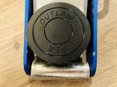 Macaco de poliuretano Viper Outlaw almofada para piso de alumínio de 1,5 tonelada - Imagem 1 de 4