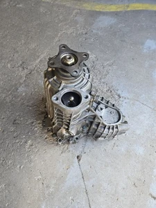 NISSAN R32 / R33 GTR MANUAL TRANSFER CASE ASSEMBLY - Picture 1 of 7