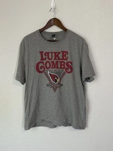 Camicia Luke Combs Arizona Cardinals adulto taglia XL grigia musica country maglietta uomo - Foto 1 di 8