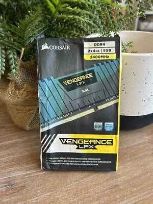 Corsair Vengeance LPX 8GB (2 x 4GB) DIMM DDR4 2400 RAM (PC4 19200) Memory - Image 1 of 4