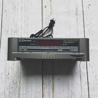 Emerson двойной сигнализации система винтажный AM/FM стерео звук радио цифровой сигнализации AK2745 - Изображение 1 из 4
