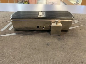 Fender Fuzz Wah Pedal #WH13-147 - Bild 1 von 4