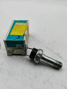 1979-85 GM 14034354 Oil Pressure Switch w/ Light NOS Made in USA - Picture 1 of 5