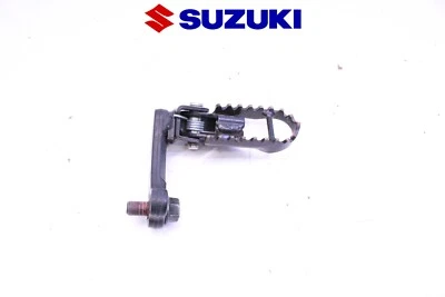 #448 Apoio para os pés dianteiro direito Suzuki DR200S DR 200 S 2015-2020 - Imagem 1 de 4