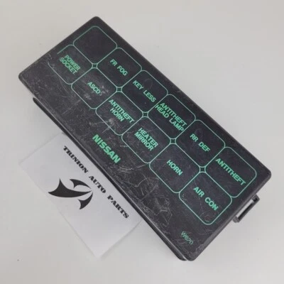 Infiniti QX4 1999 debajo del capó relé de fusibles cubierta tapa negra OEM Foto 1 de 3