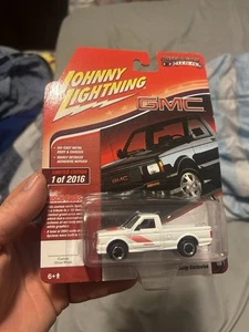 JOHNNY LIGHTNING XTREME 90s MUSCLE CARS 1991 GMC SYCLONE  1 of 2,016 World Wide - Picture 1 of 9