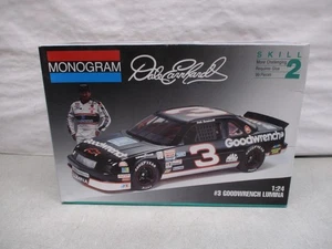 1993 Monogram Dale Earnhardt GM Goodwrench Lumina 1/24 - Picture 1 of 4